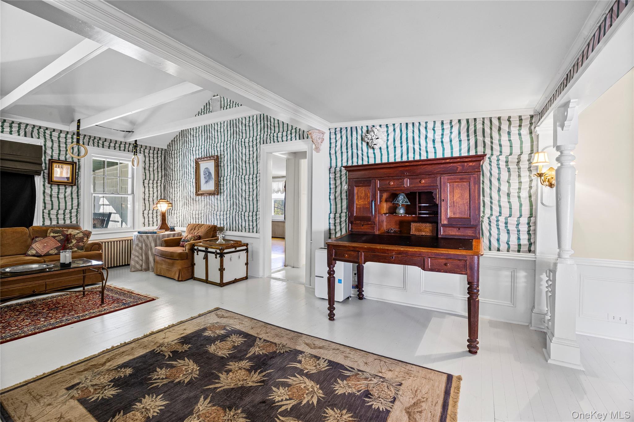 #15 photo, 403 Middle Road, Bayport , NY 11705