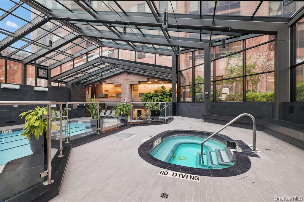 #17 photo, 4 Martine Avenue, White Plains , NY 10606