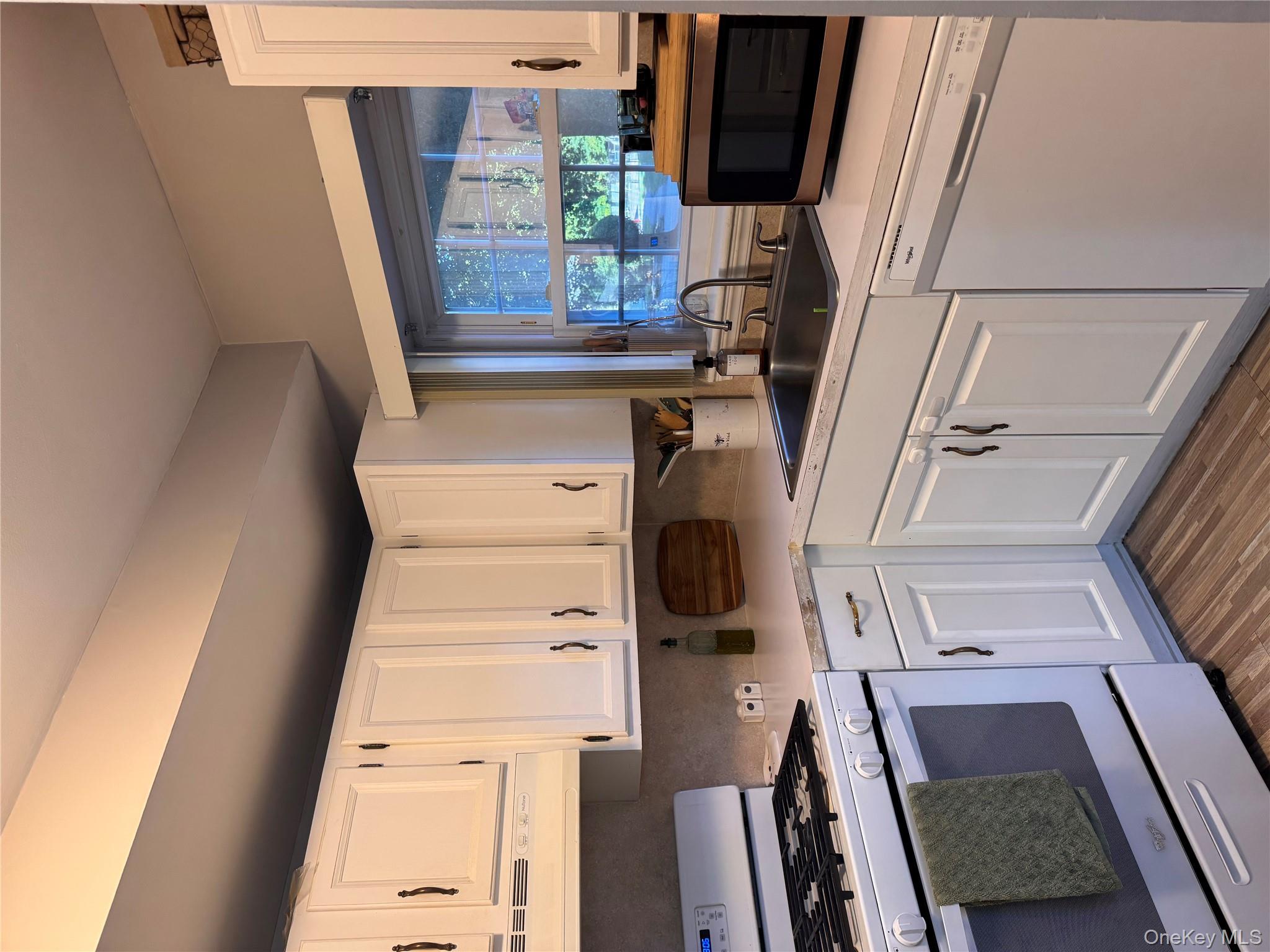 #6 photo, 5 Lexington Hill, Harriman , NY 10926