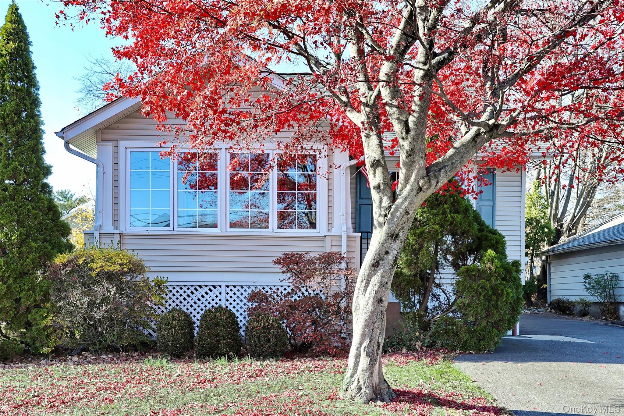 #2 photo, 25 Rockland Terrace, Suffern , NY 10901