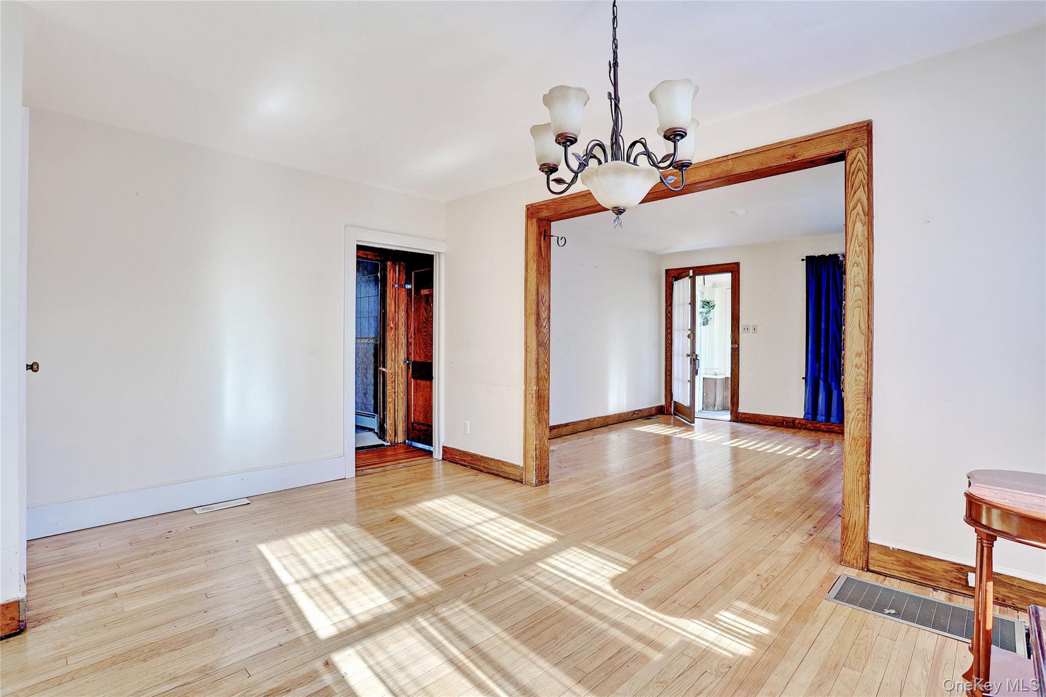 #9 photo, 25 Rockland Terrace, Suffern , NY 10901