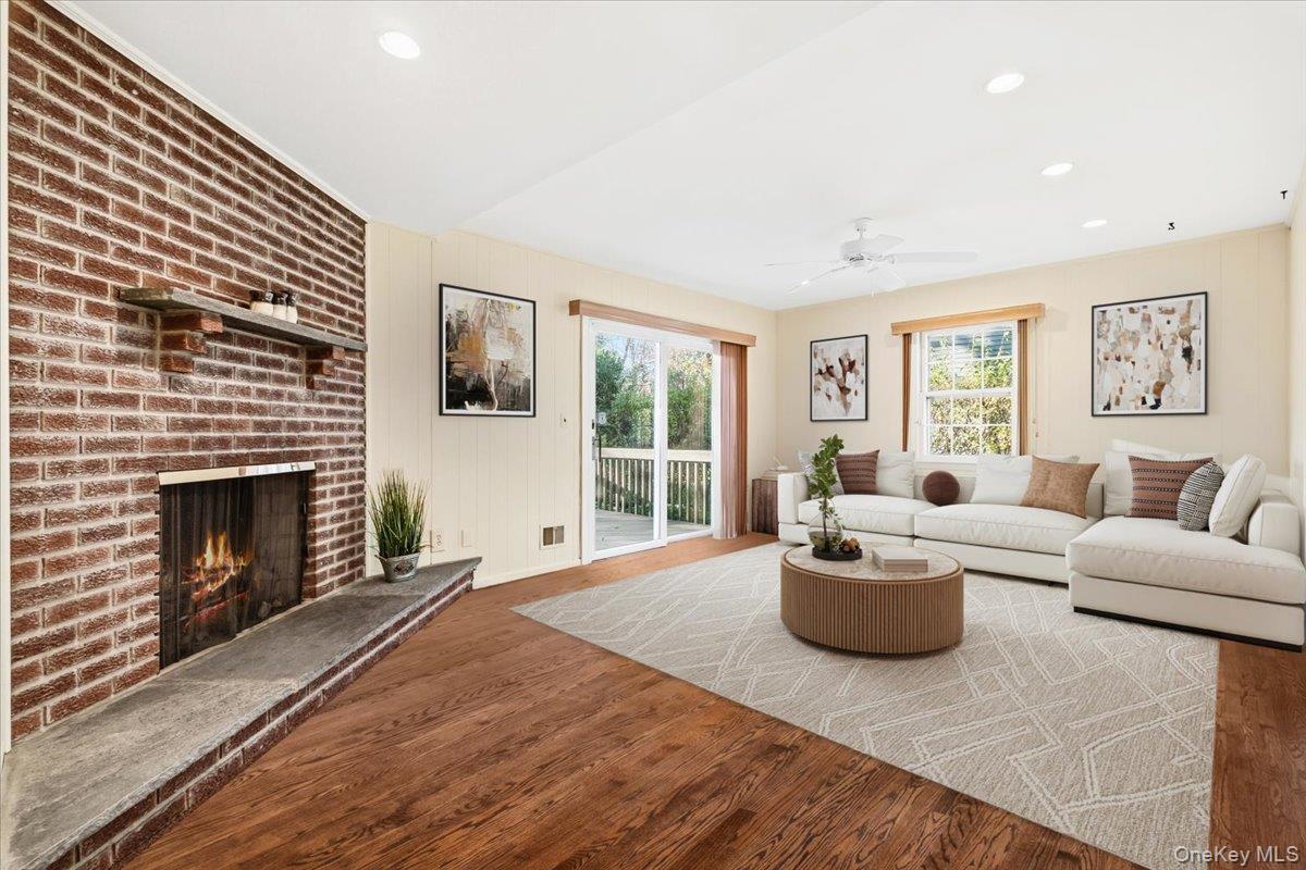 #11 photo, 71 Midchester Avenue, White Plains , NY 10606