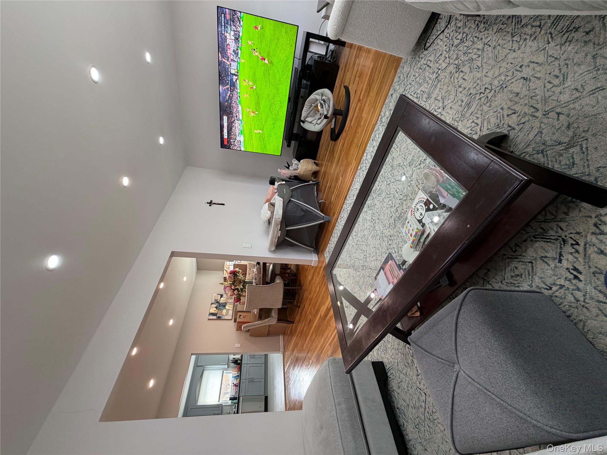 #3 photo, 8 AKA 12 Bryn Mawr Place, Yonkers , NY 10701