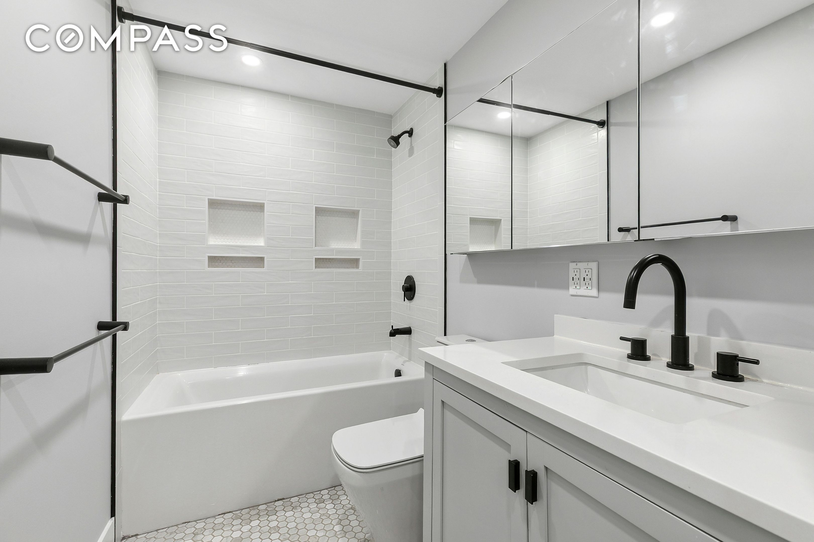 #13 photo, 434 Throop Avenue, Bedford-Stuyvesant , NY 11221