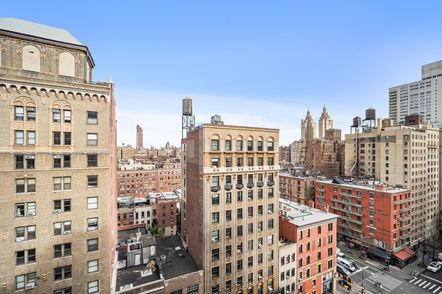 #5 photo, 118 W 72ND Street, Lincoln Square , NY 10023