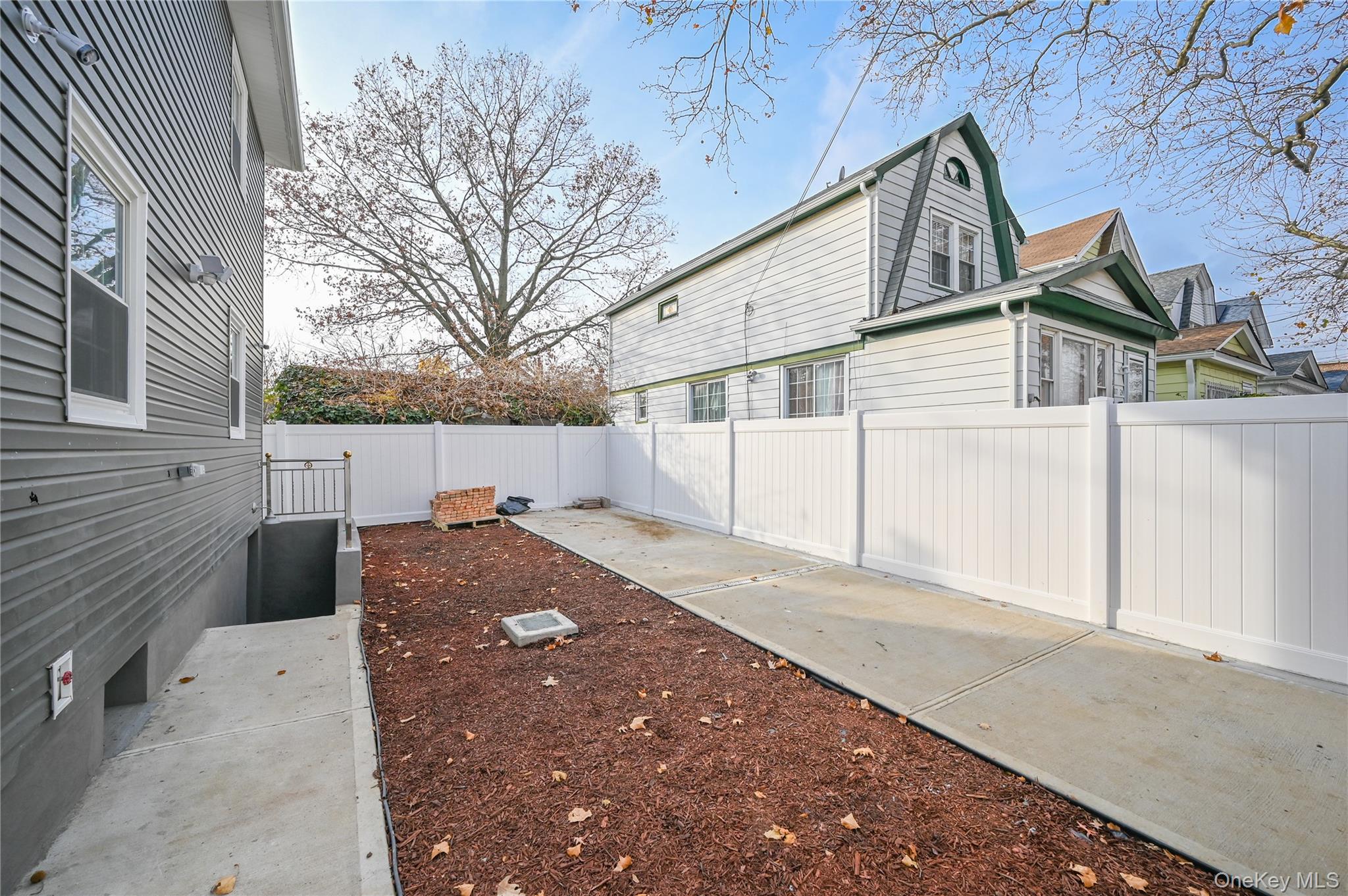 #6 photo, 198-19 118th Avenue, Saint Albans , NY 11412