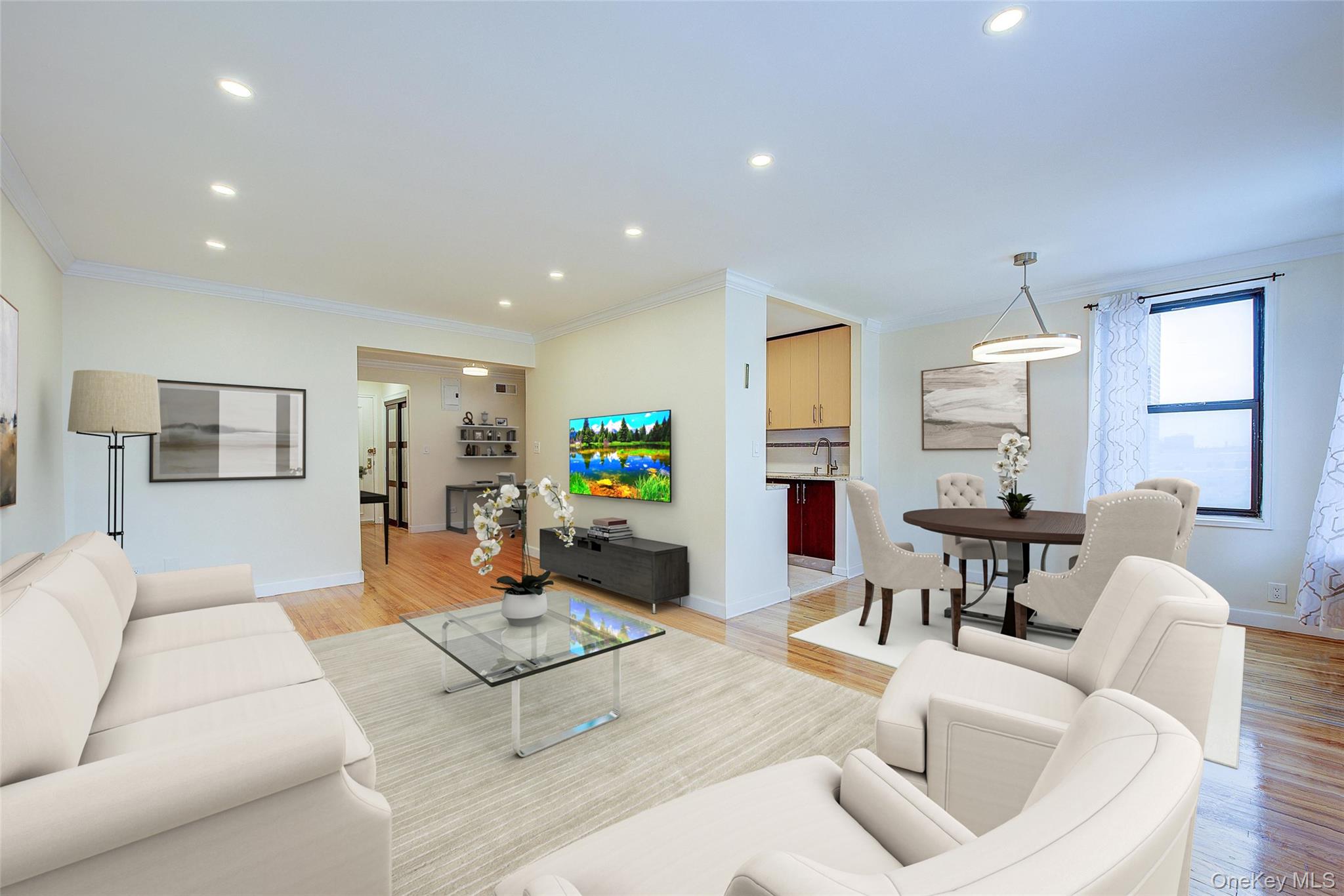 #9 photo, 100-25 Queens Boulevard, Forest Hills , NY 11375