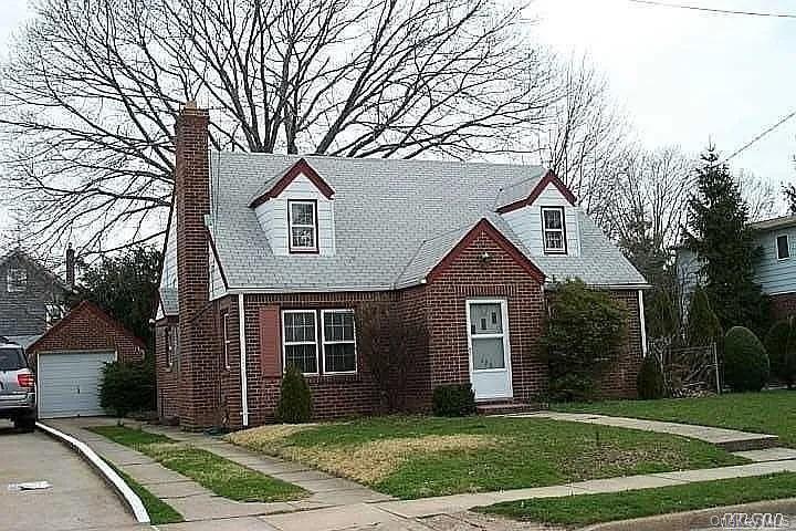 #1 photo, 120 Fairfield Avenue, Mineola , NY 11501