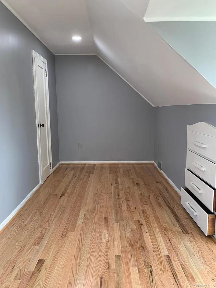 #9 photo, 120 Fairfield Avenue, Mineola , NY 11501