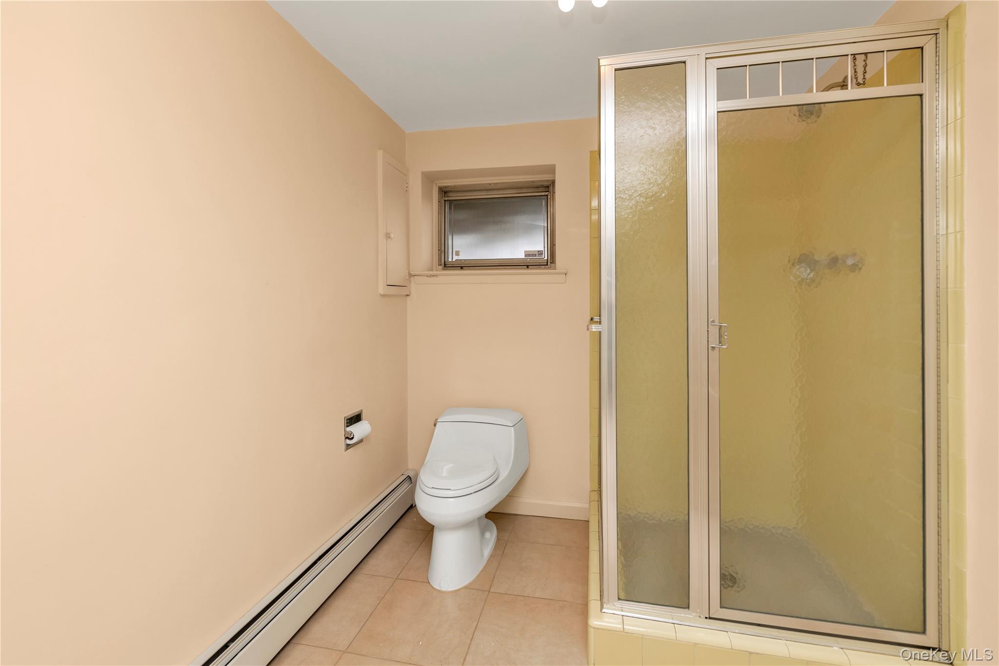 #17 photo, 681 Flanders Drive, North Woodmere , NY 11581