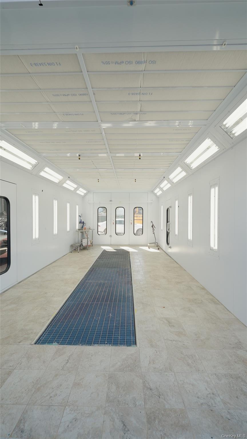 #6 photo, 10 Jerusalem Avenue, Hempstead , NY 11550