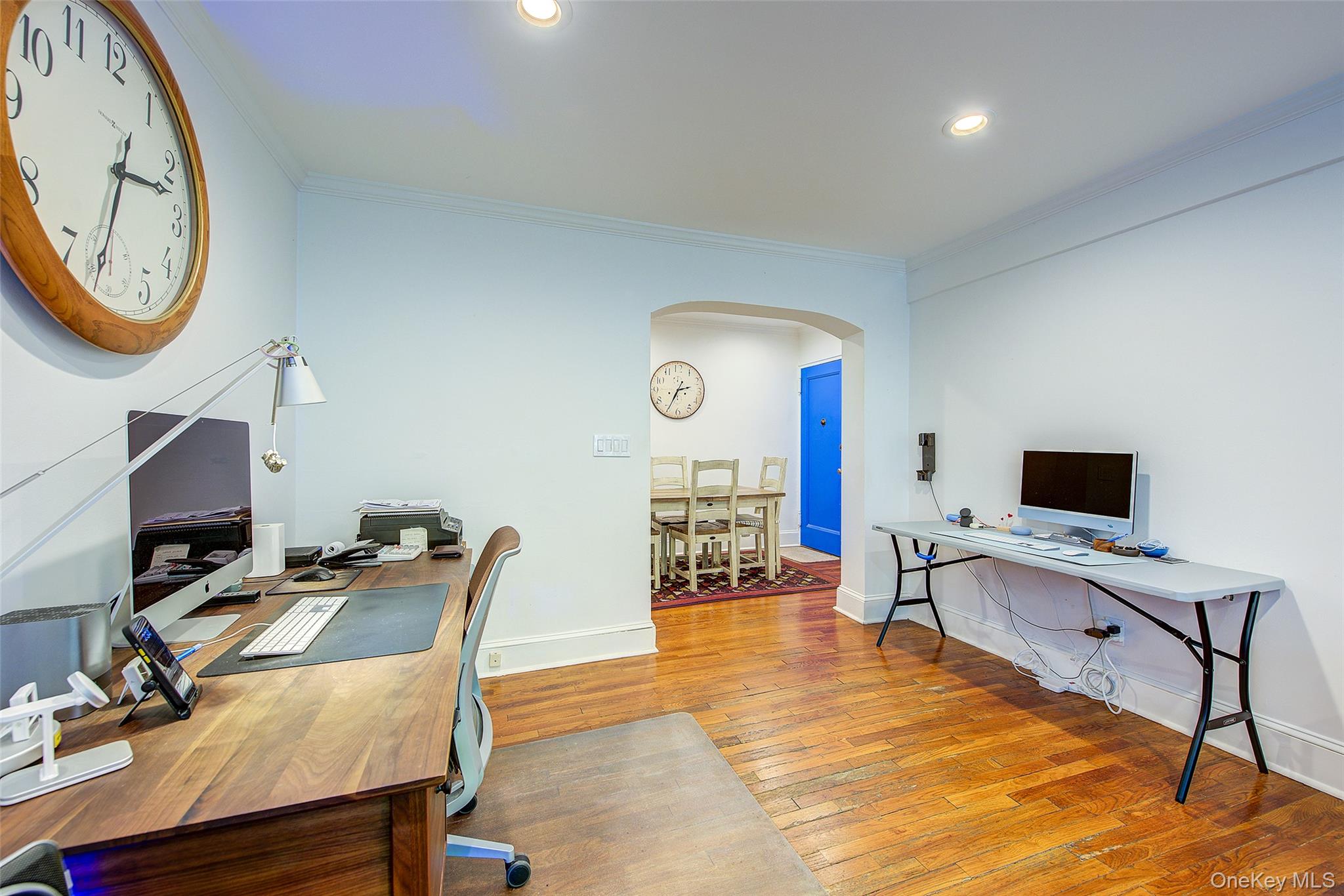 #13 photo, 2 Town House Place, Great Neck , NY 11021