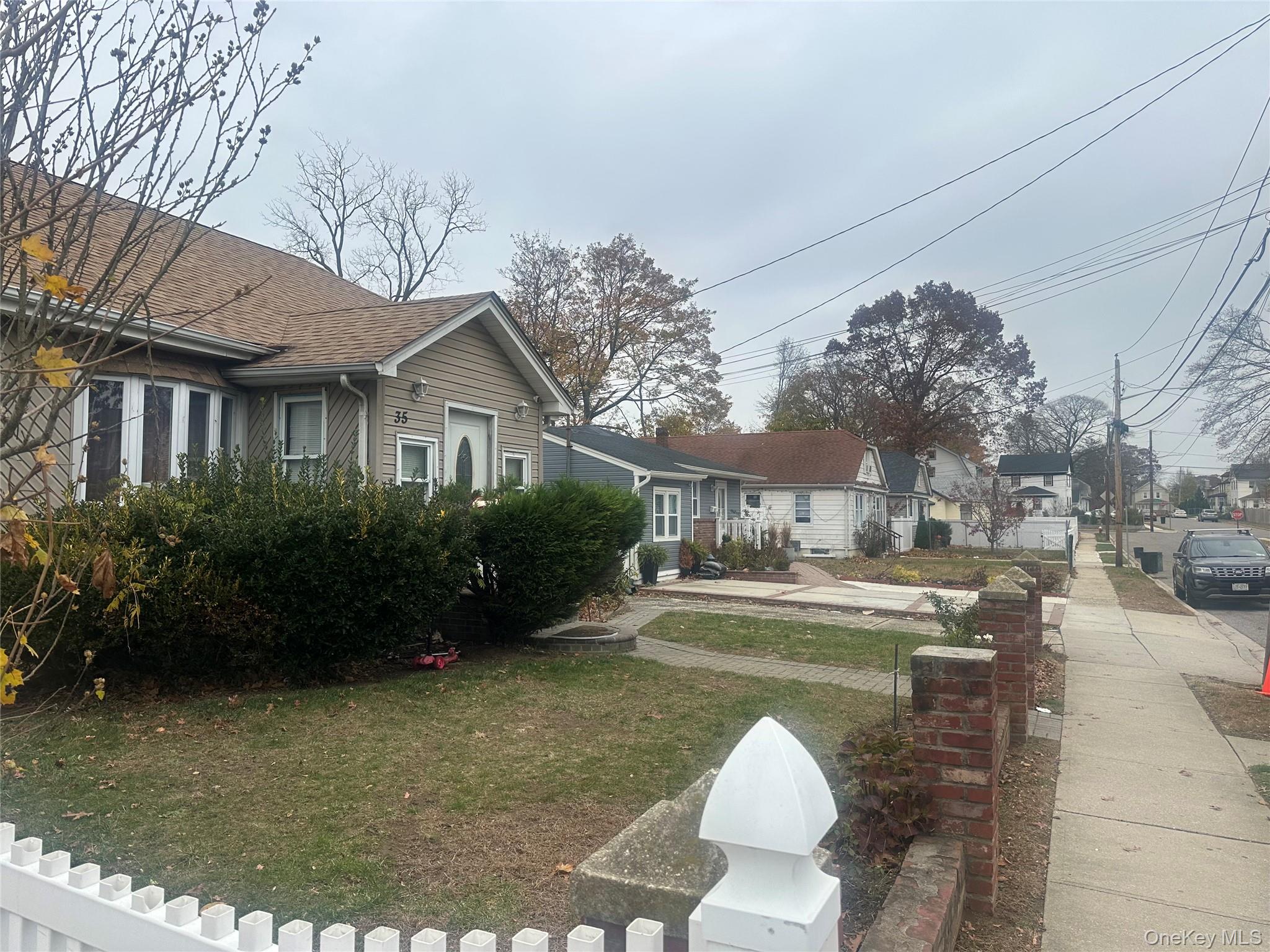 #6 photo, 35 William Street, Roosevelt , NY 11575