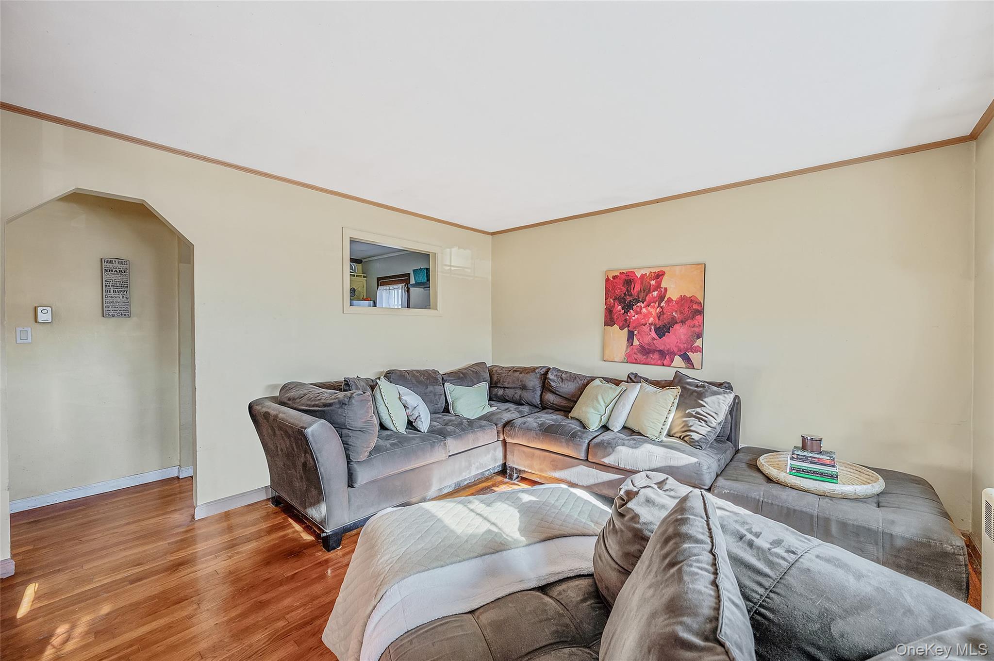 #5 photo, 360 Arcadia Drive, سوفولك West Islip , NY 11795