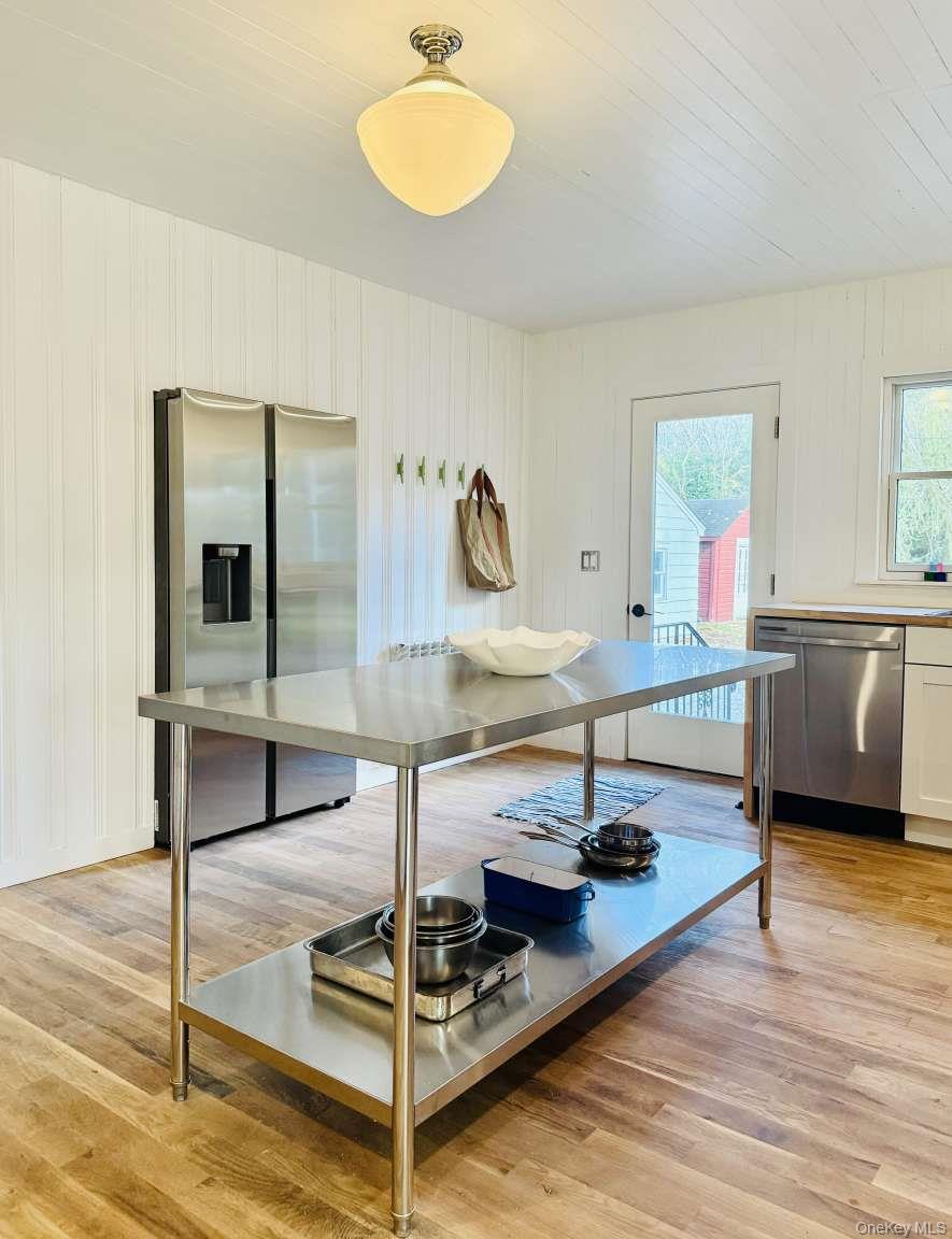 #8 photo, 35 Mott Lane, Brookhaven , NY 11719