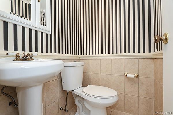 #16 photo, 603 Blue Ridge Drive, Medford , NY 11763