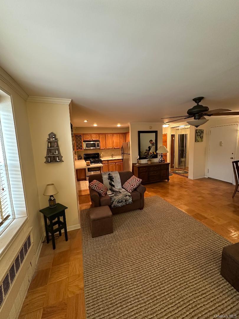 #5 photo, 550 Shore Road, Long Beach , NY 11561