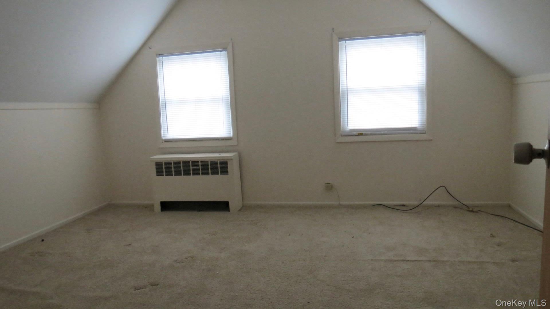 #11 photo, 113 Abbey Lane, Levittown , NY 11756