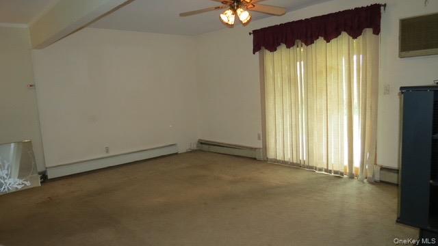 #6 photo, 113 Abbey Lane, Levittown , NY 11756