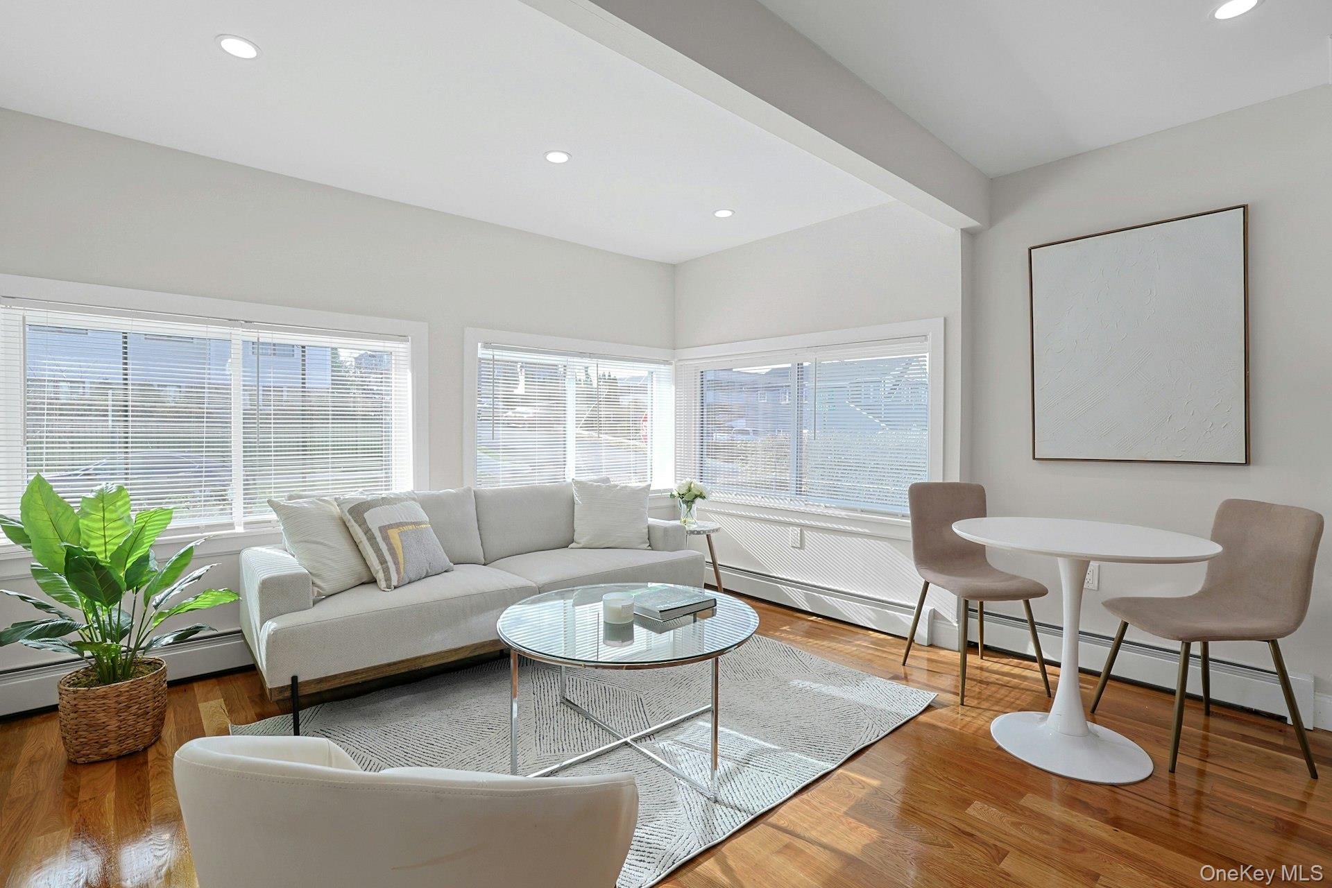 #4 photo, 119 6th Street, Pelham , NY 10803