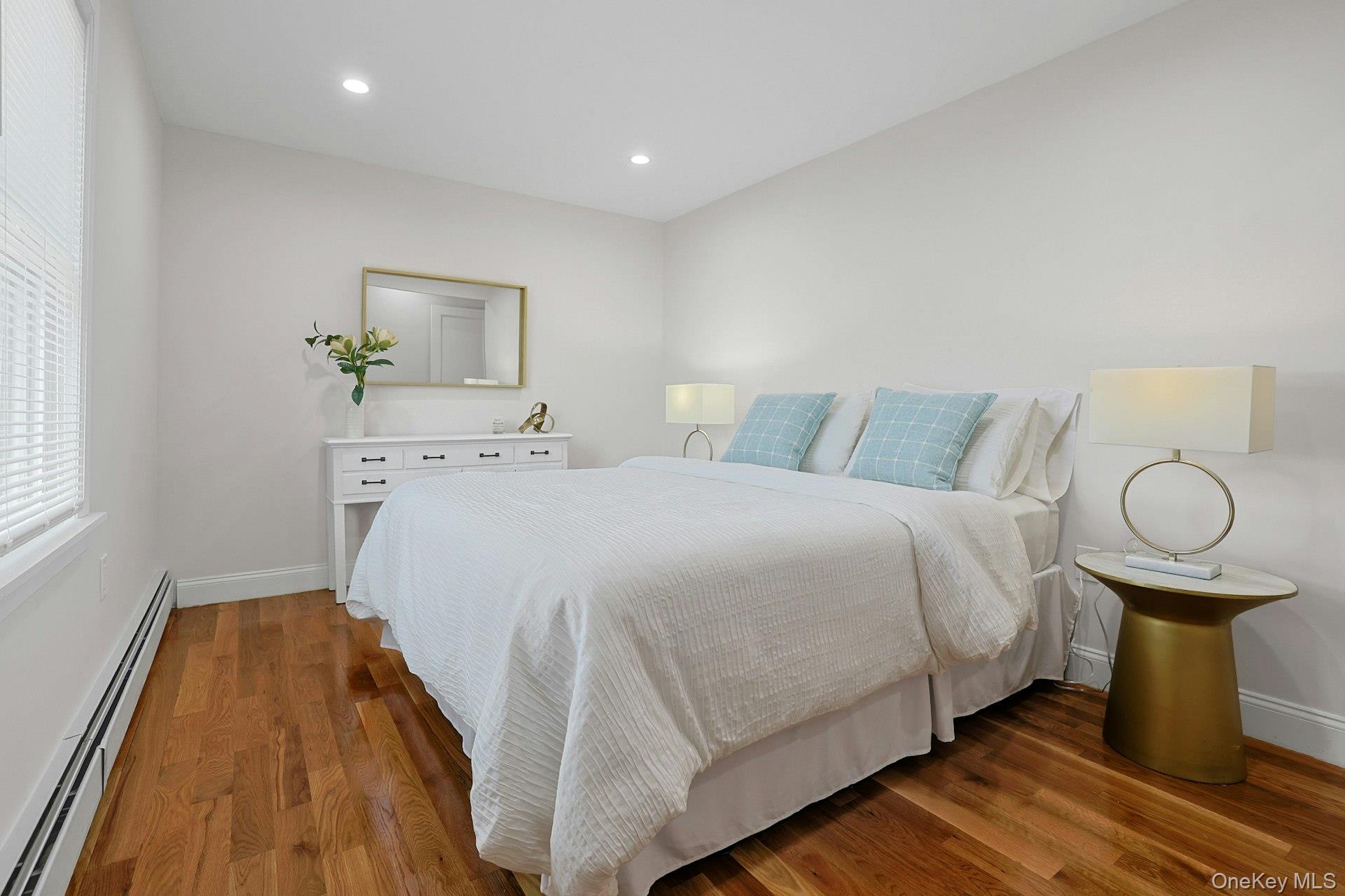 #5 photo, 119 6th Street, Pelham , NY 10803