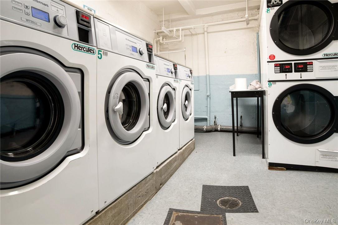 #20 photo, 4 Windsor Terrace, White Plains , NY 10601