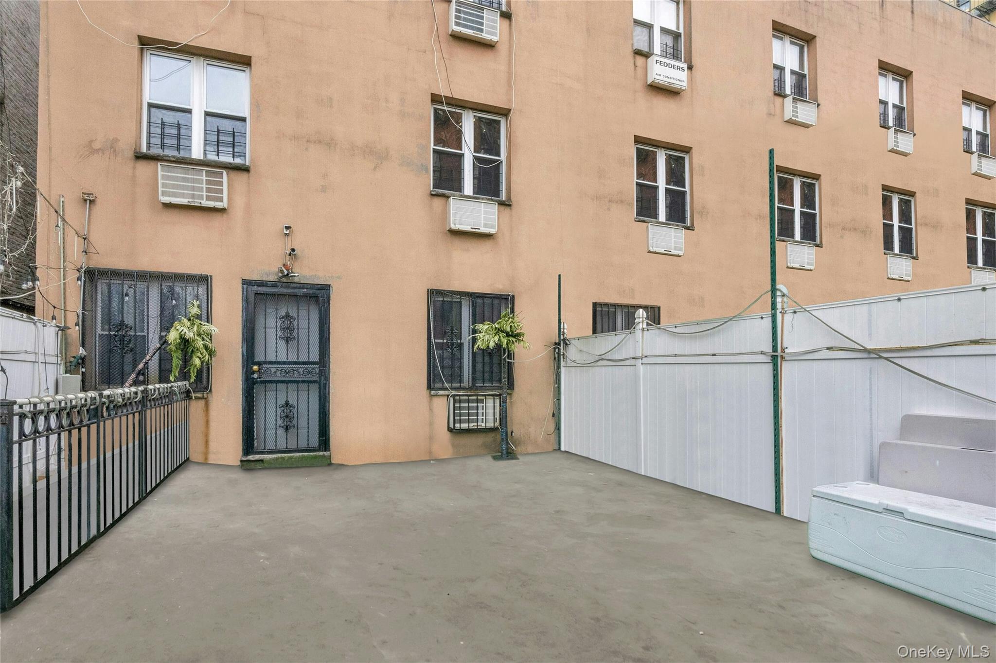 #20 photo, 523 E 148th Street, Bronx , NY 10455