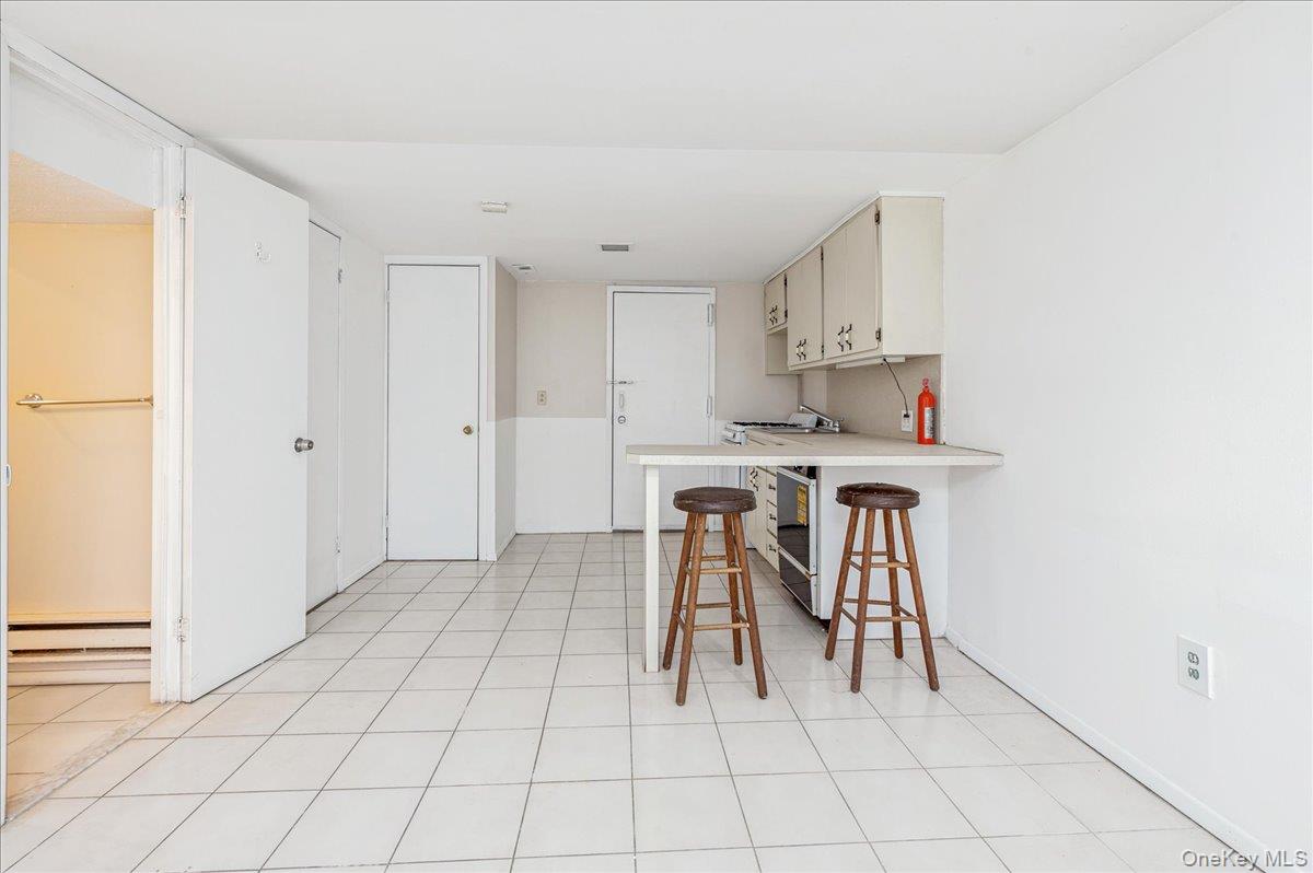 #13 photo, 2125 Homer Avenue, Bronx , NY 10473