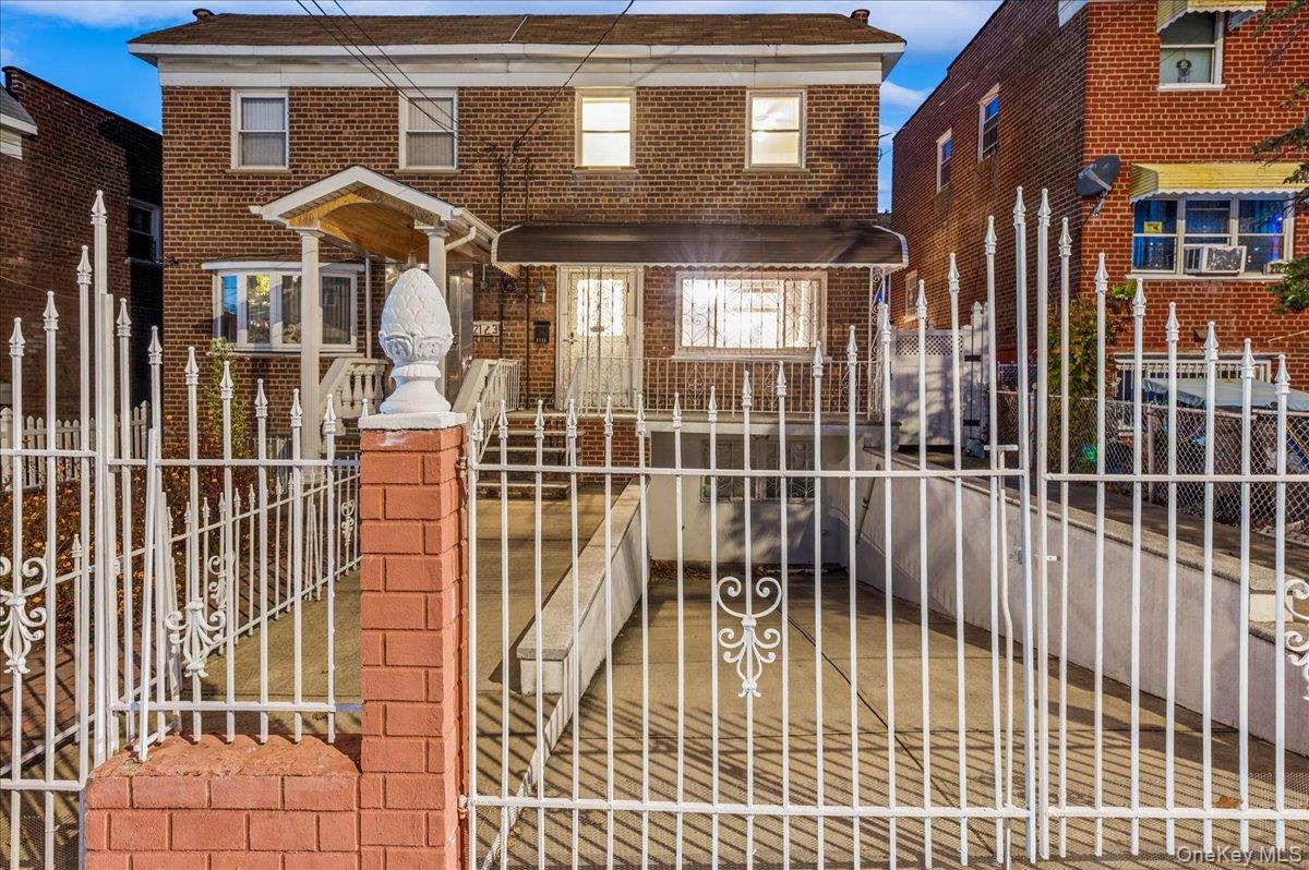 #19 photo, 2125 Homer Avenue, Bronx , NY 10473