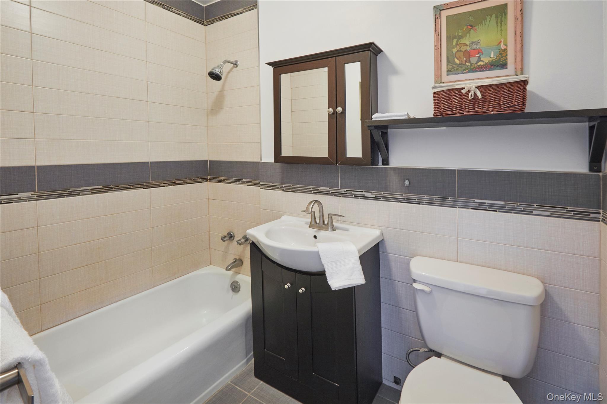 #7 photo, 2621 Palisade Avenue, Bronx , NY 10463