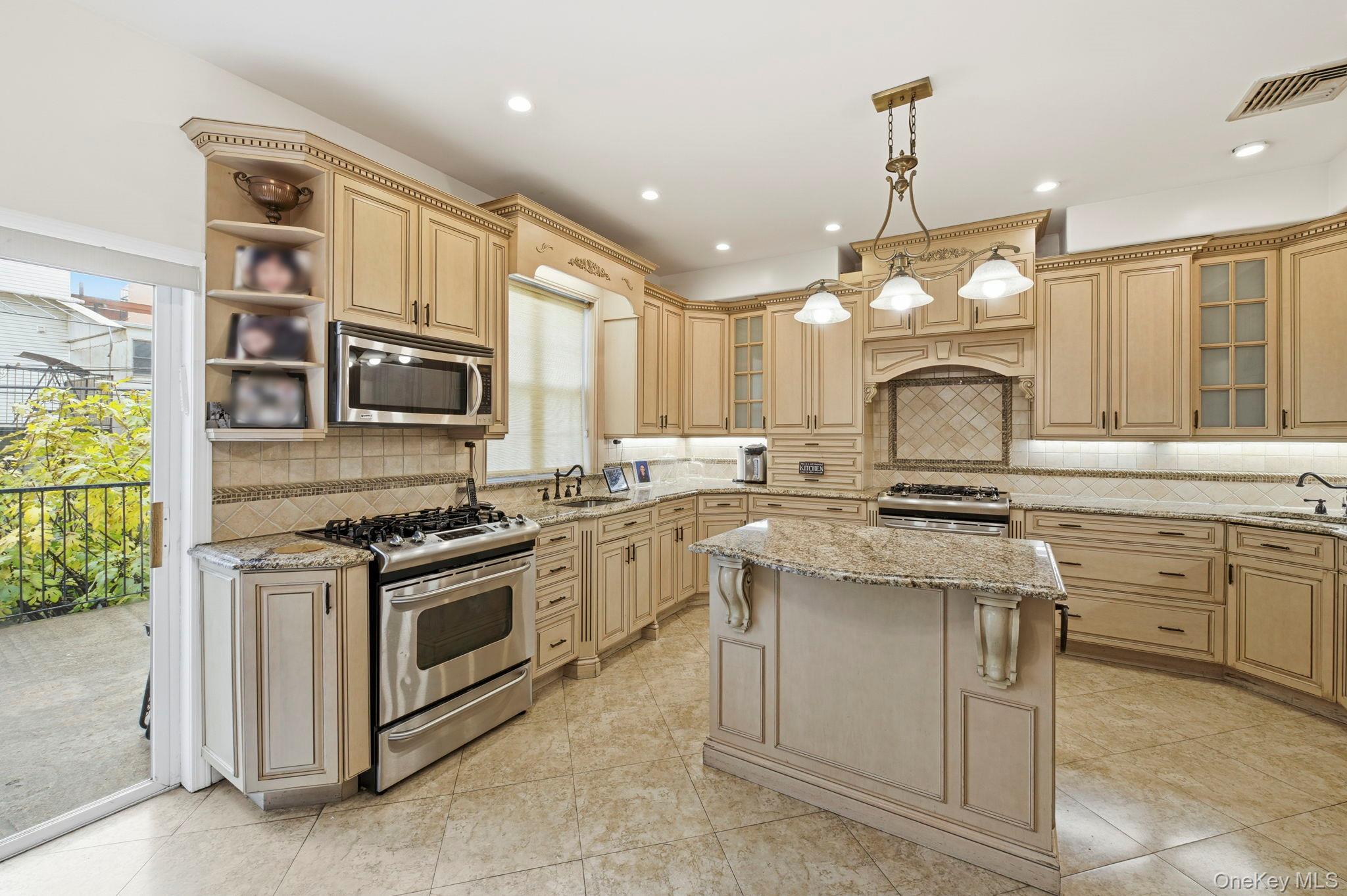 #4 photo, 1258 41st Street, Brooklyn , NY 11218