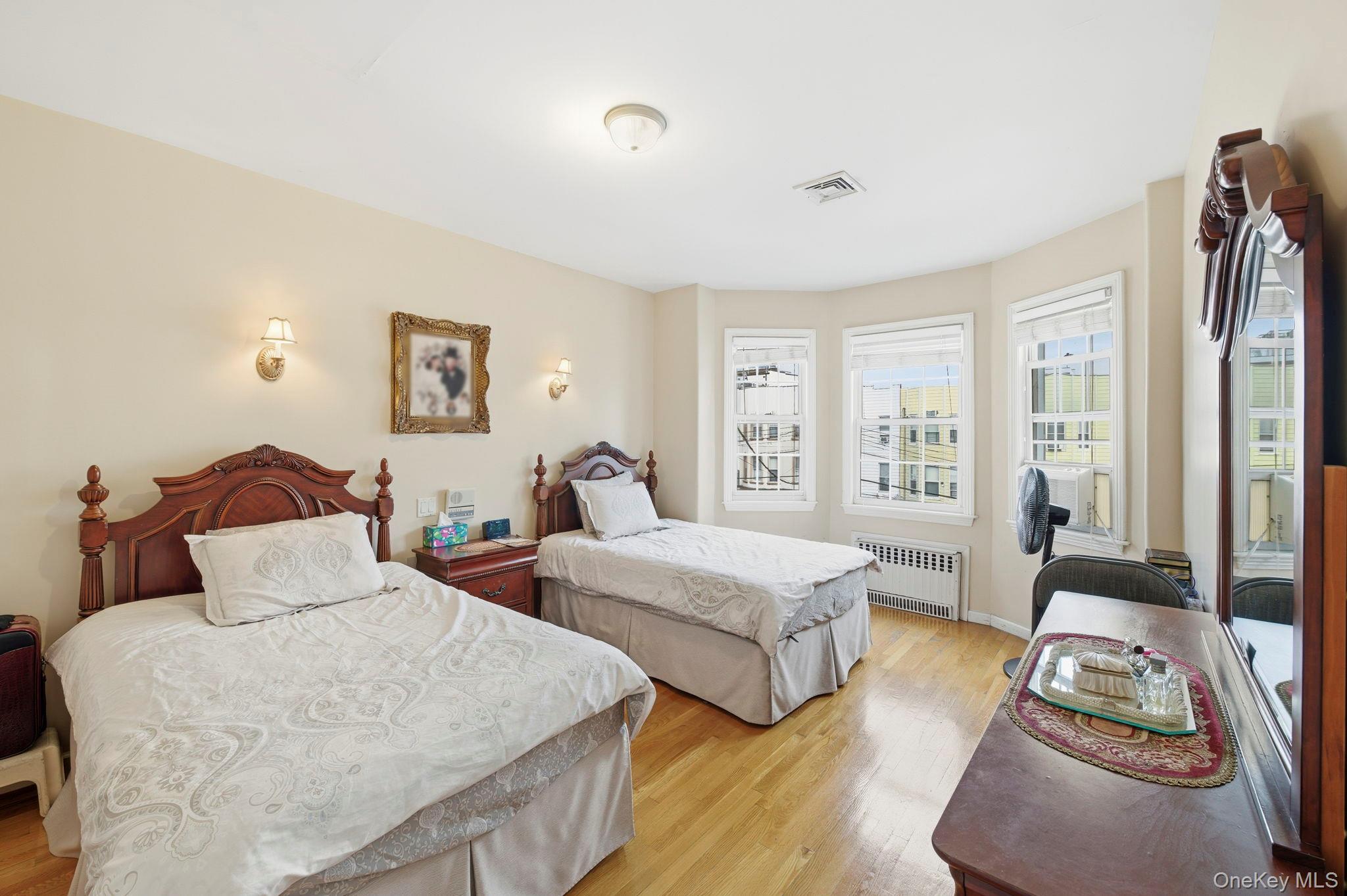 #7 photo, 1258 41st Street, Brooklyn , NY 11218