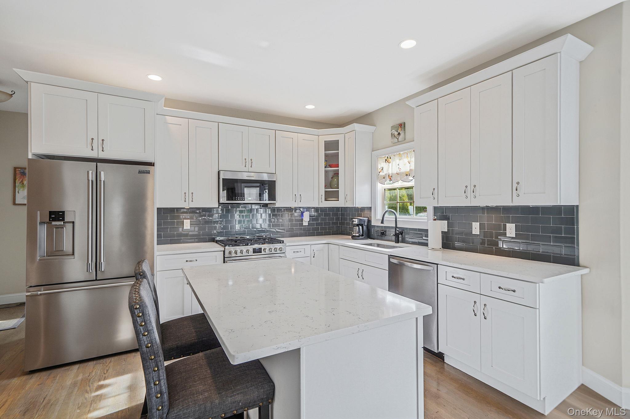 #11 photo, 20 Dogwood Lane, East Moriches , NY 11940