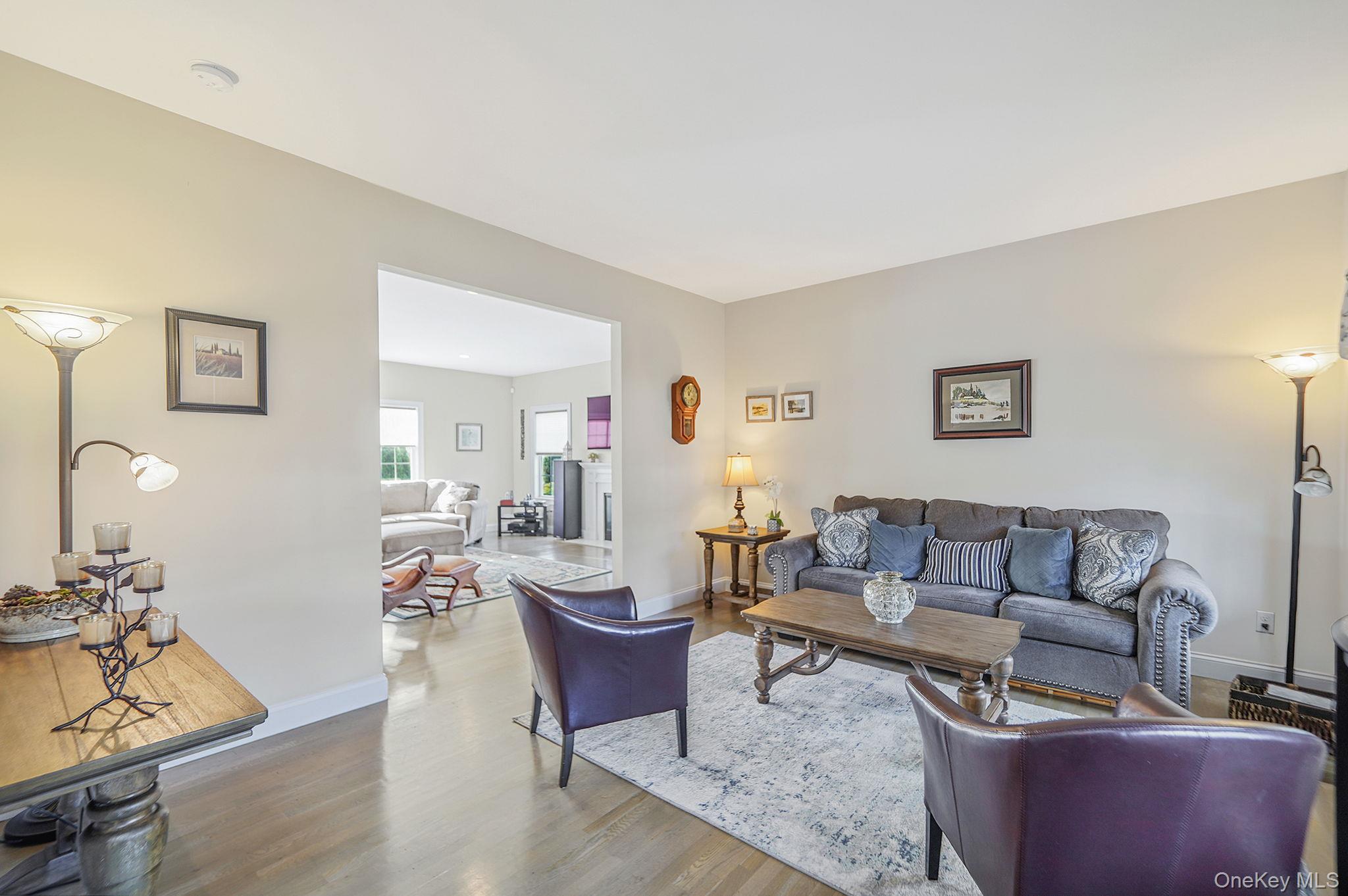 #5 photo, 20 Dogwood Lane, East Moriches , NY 11940