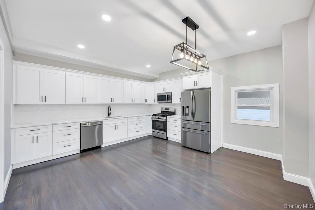 #12 photo, 15 Duane Drive, Ronkonkoma , NY 11779