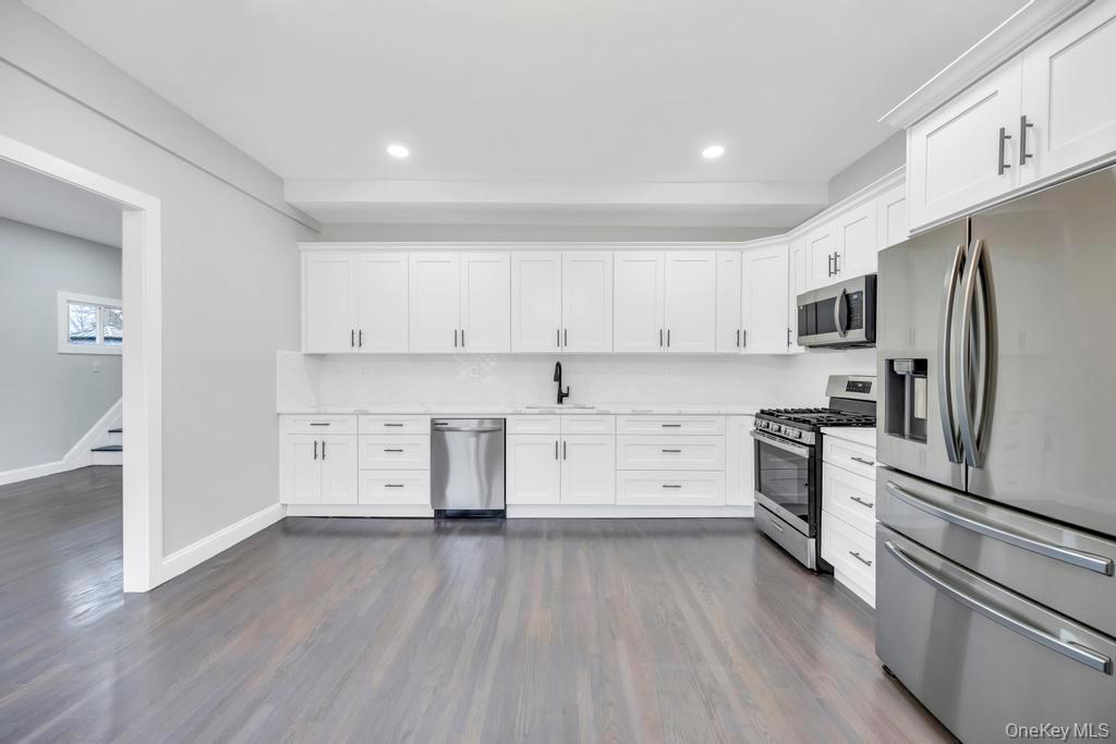 #13 photo, 15 Duane Drive, Ronkonkoma , NY 11779