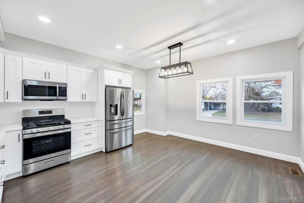 #15 photo, 15 Duane Drive, Ronkonkoma , NY 11779