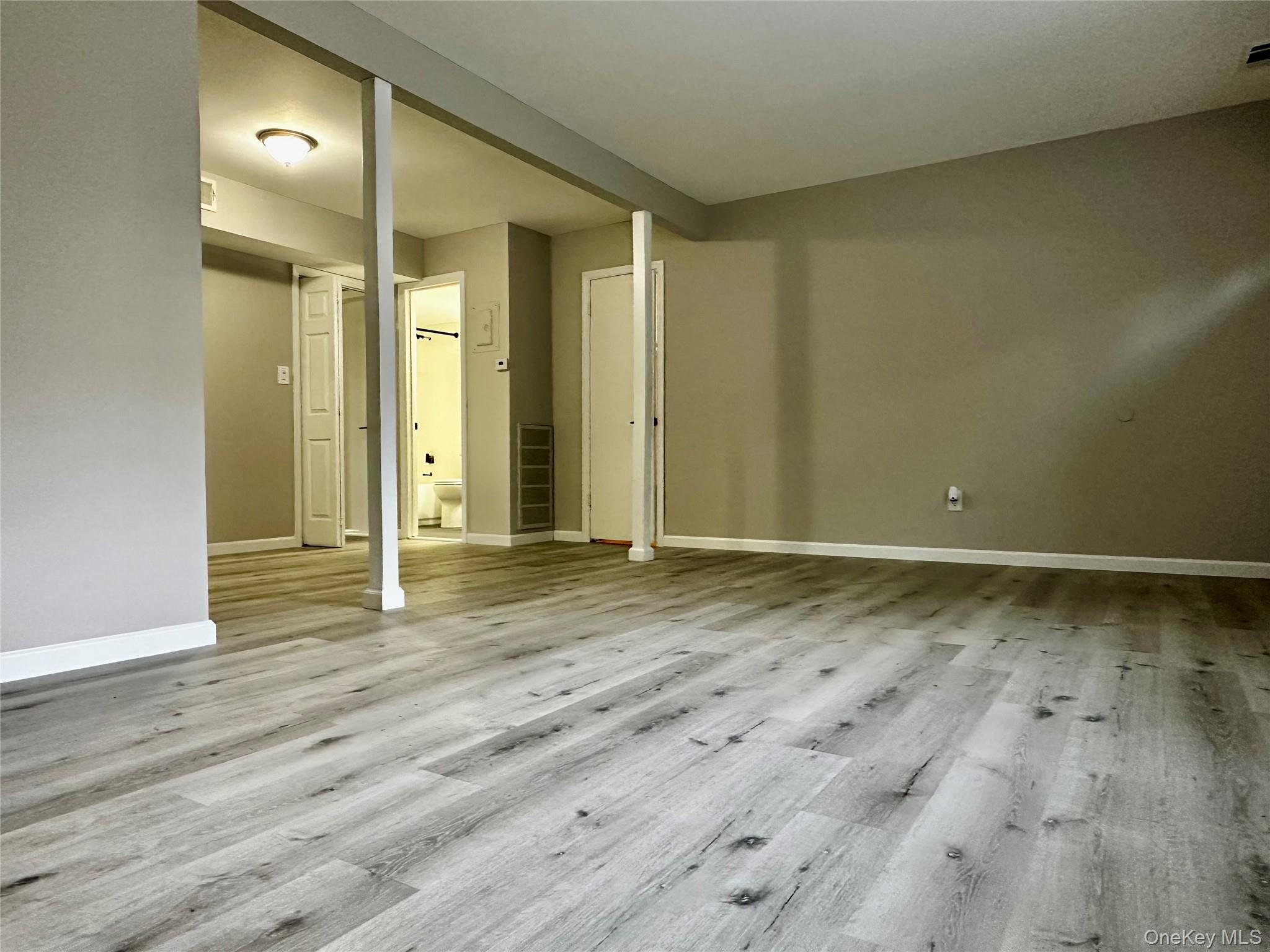 #1 photo, 143 Bailey Court, Middle Island , NY 11953