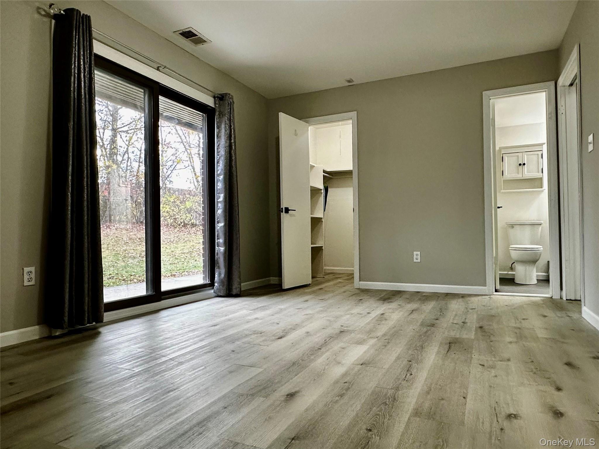 #10 photo, 143 Bailey Court, Middle Island , NY 11953