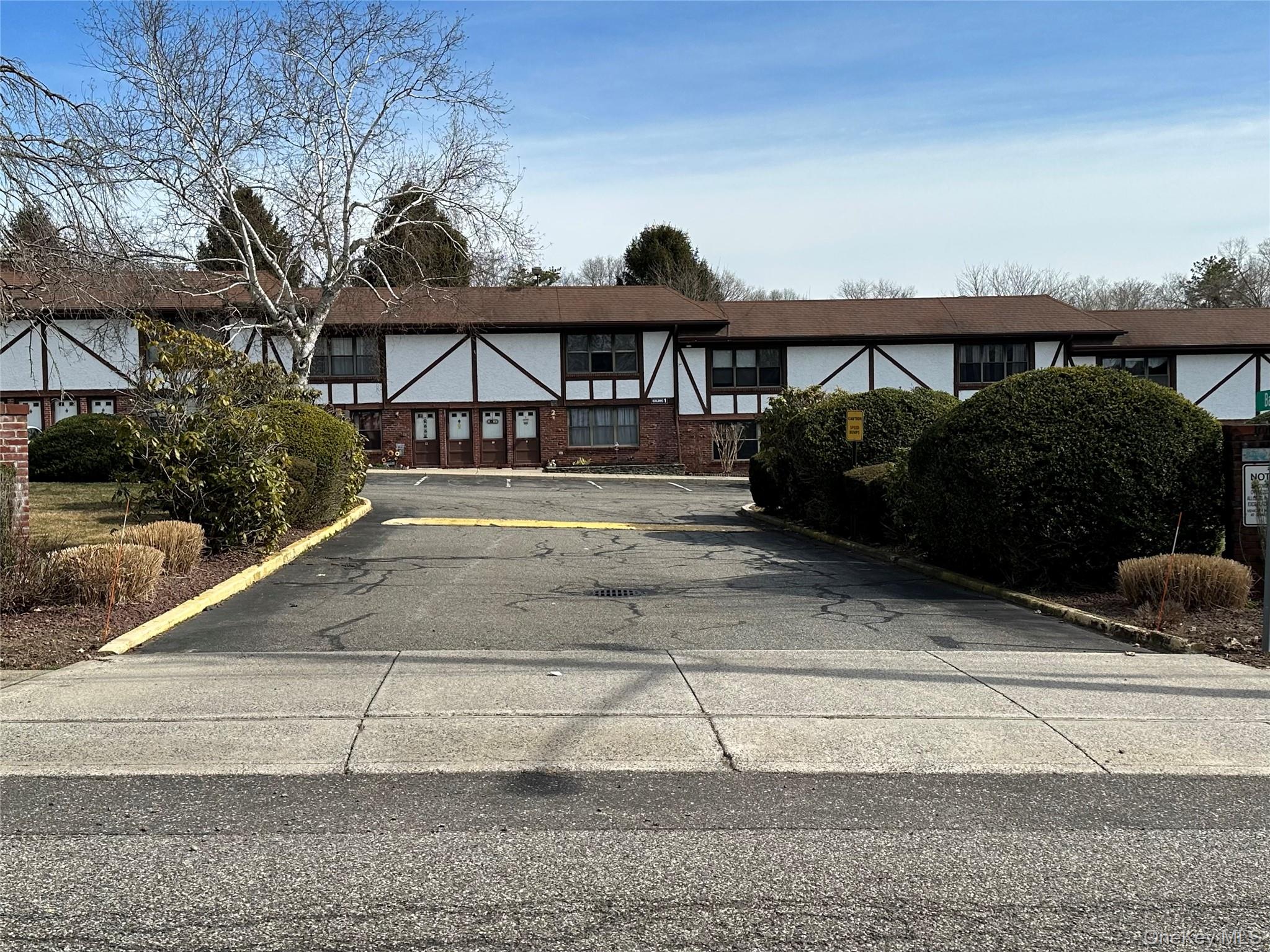 #14 photo, 143 Bailey Court, Middle Island , NY 11953