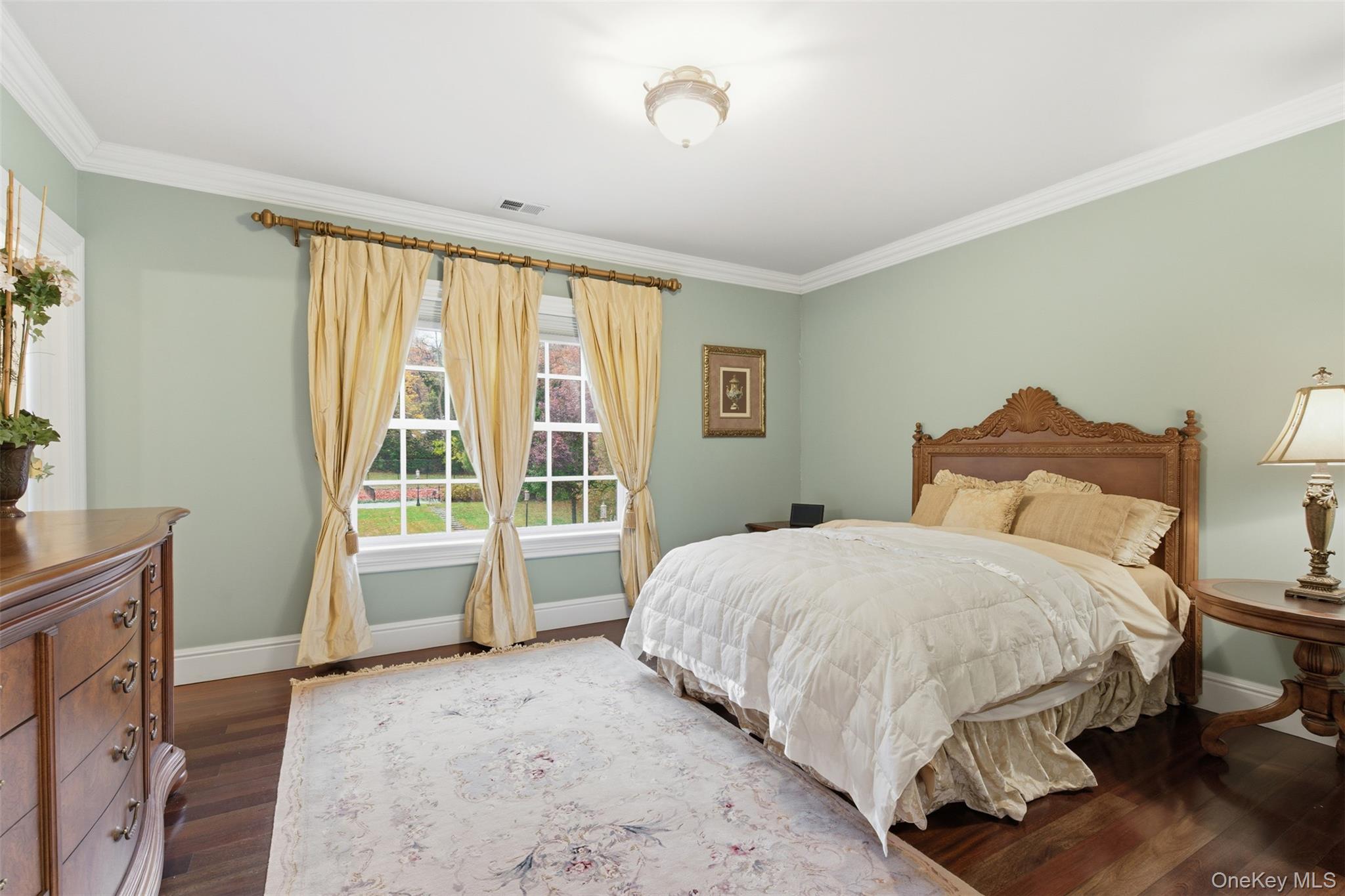 #19 photo, 35 Chicken Valley Road, Old Brookville , NY 11545