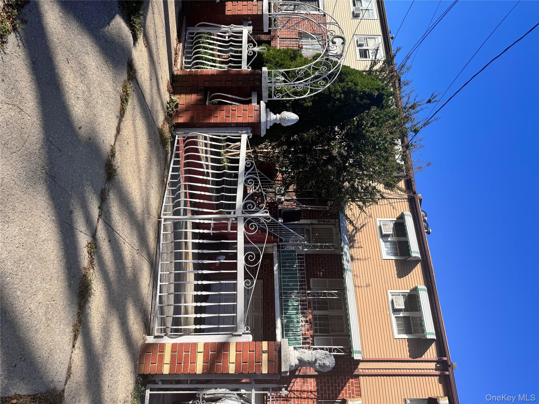 #2 photo, 598 Shepherd Avenue, Brooklyn , NY 11208