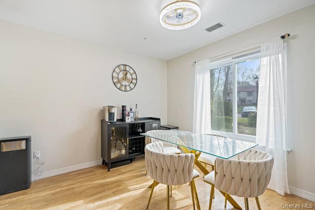 #5 photo, 412 Clubhouse Court, Coram , NY 11727