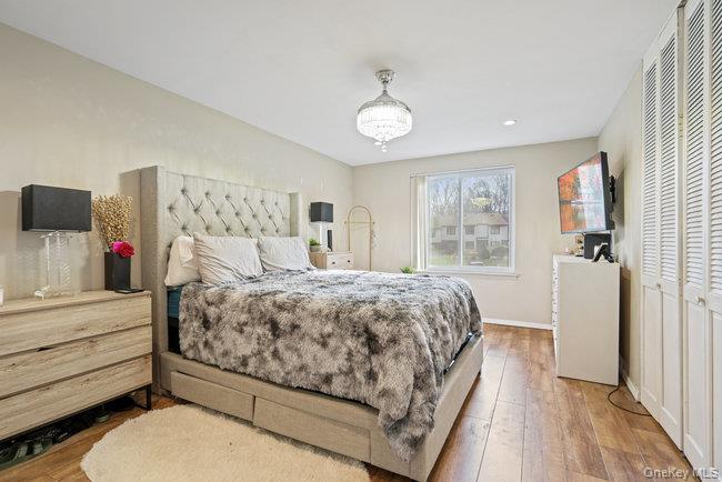 #7 photo, 412 Clubhouse Court, Coram , NY 11727