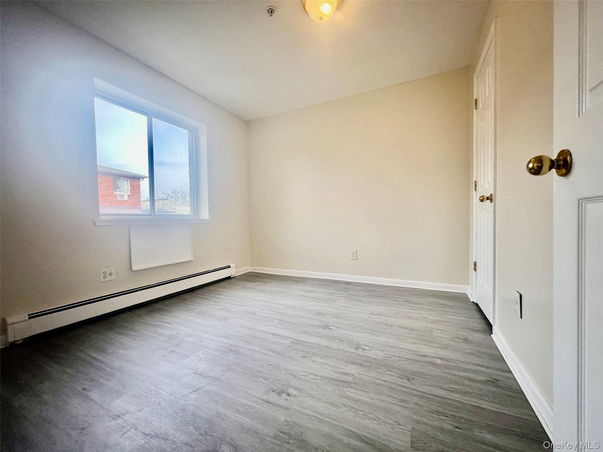 #7 photo, 9421 Alstyne Avenue, Elmhurst , NY 11373