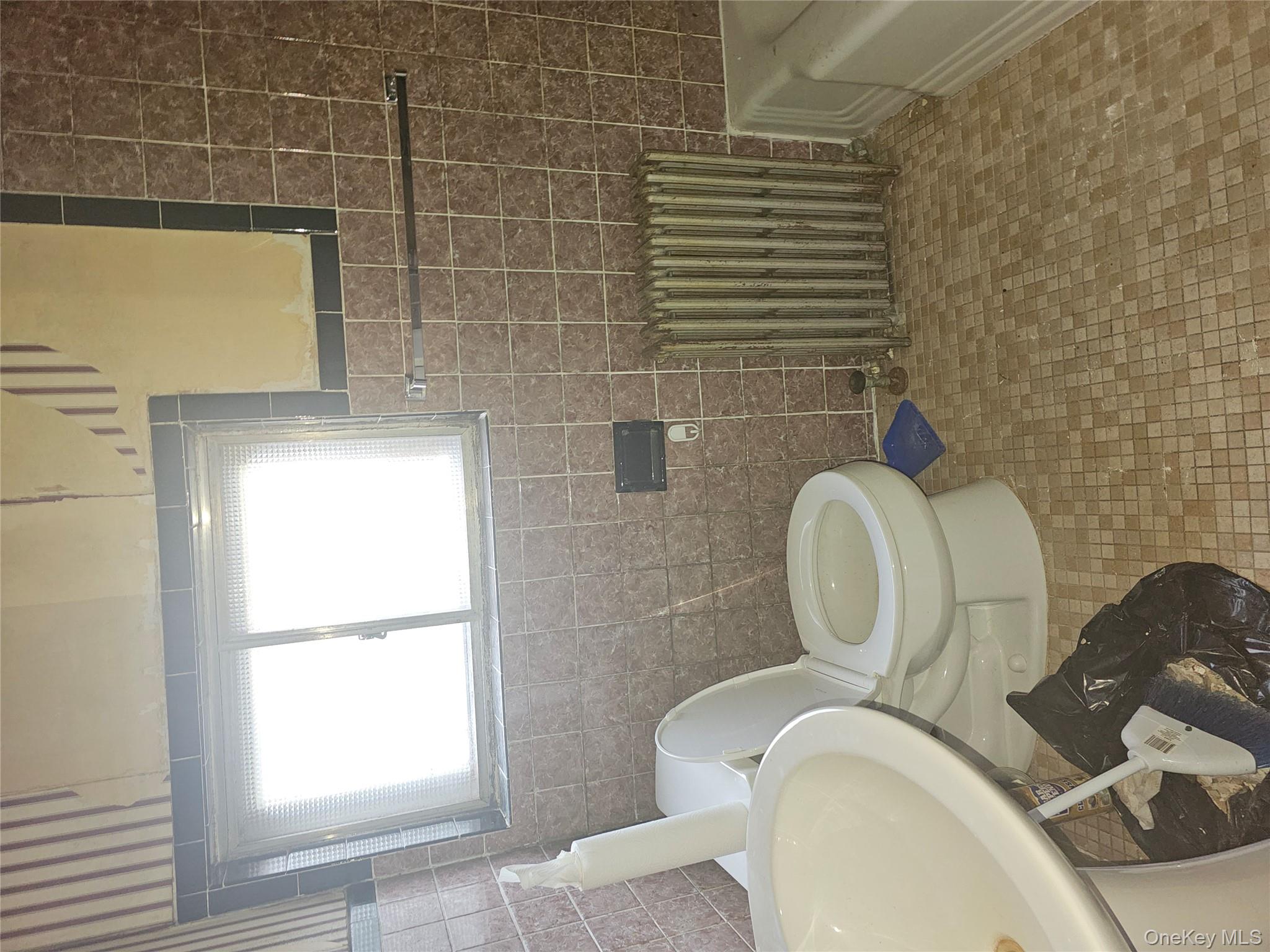 #11 photo, 45 Arnold Avenue, West Babylon , NY 11704