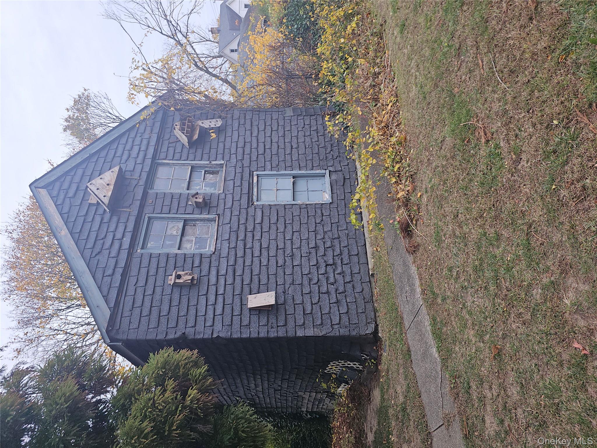 #5 photo, 45 Arnold Avenue, West Babylon , NY 11704