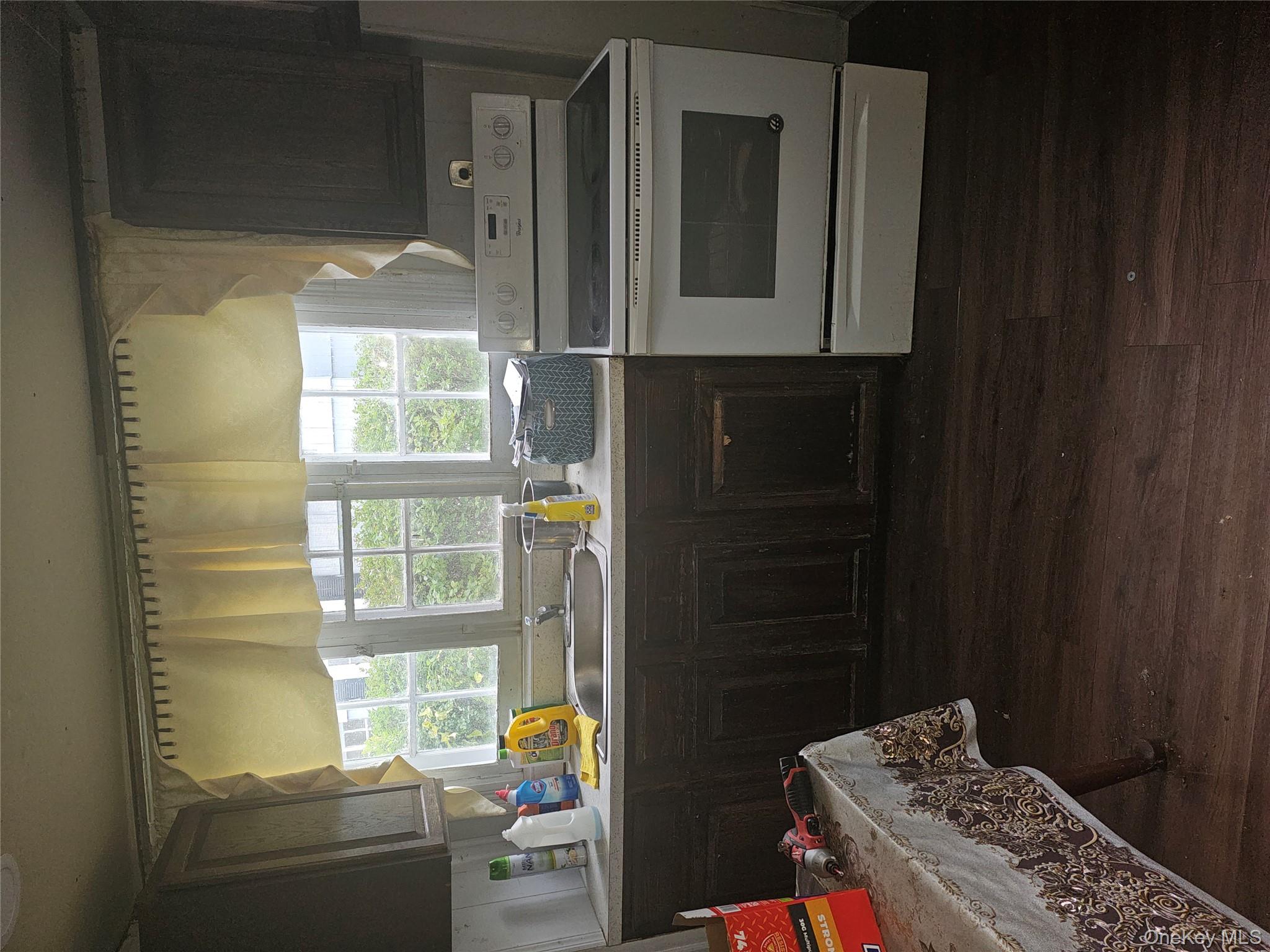 #6 photo, 45 Arnold Avenue, West Babylon , NY 11704