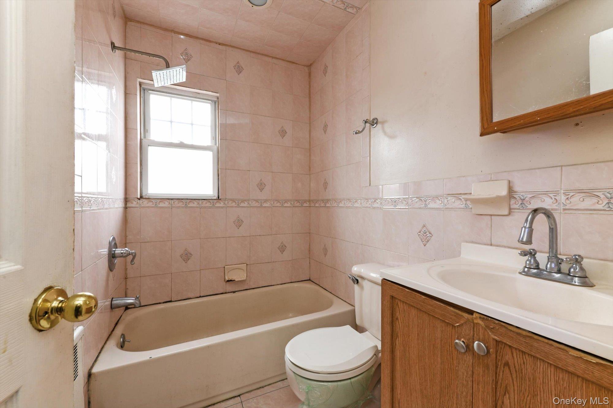 #11 photo, 165-43 144th Terrace, Jamaica , NY 11434