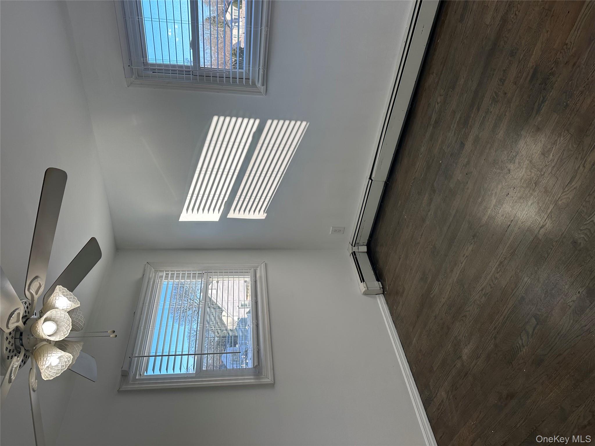 #12 photo, 1362 Hummel Avenue, سوفولك Holbrook , NY 11741